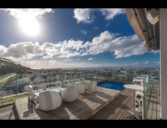 63M² APARTMENT BLOCK FOR SALE IN DE WATERKANT